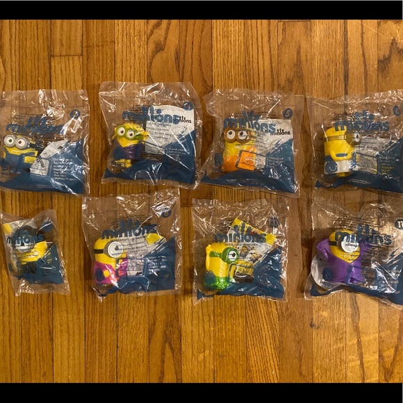 COPY - COPY - Minions McDonalds 8 pack 2015 rare sealed - Picture 2 of 2